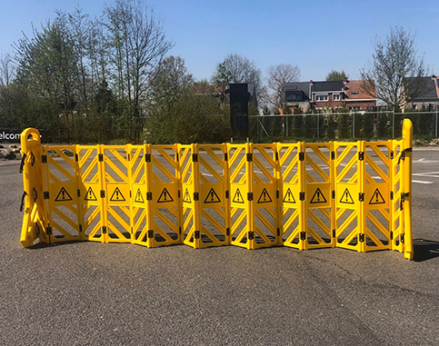 Extensible en plastique jaune barrière de sécurité routière