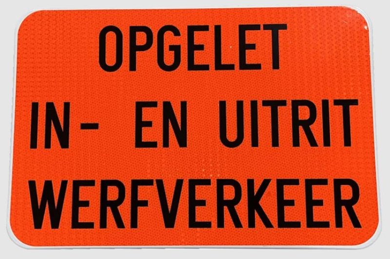 Sign T250 600 x 400 mm + orange/black text 